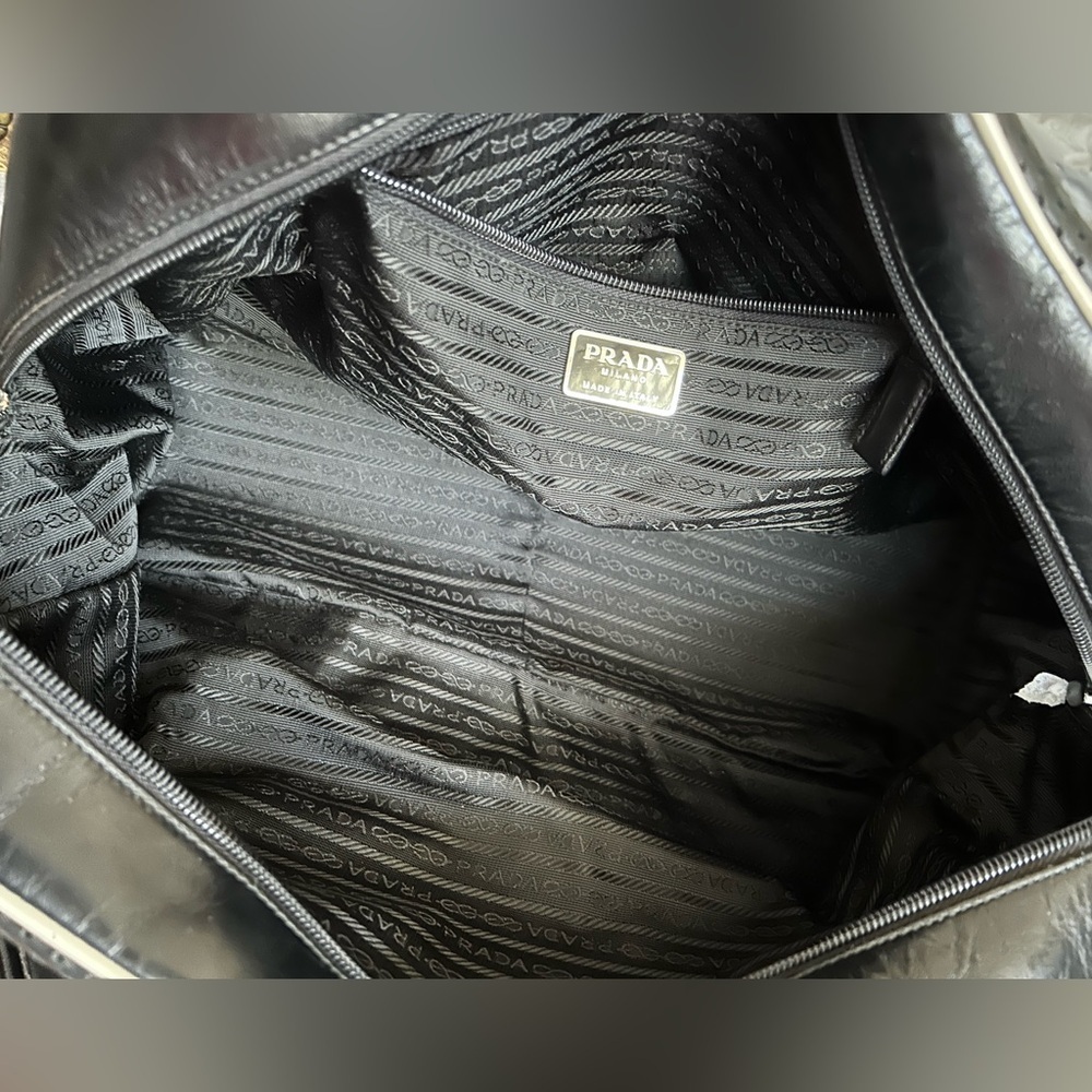 Rare vintage PRADA 'Vitello Drive' Black Leather Bowling Bag modeled by Gisele - Picture 12 of 16
